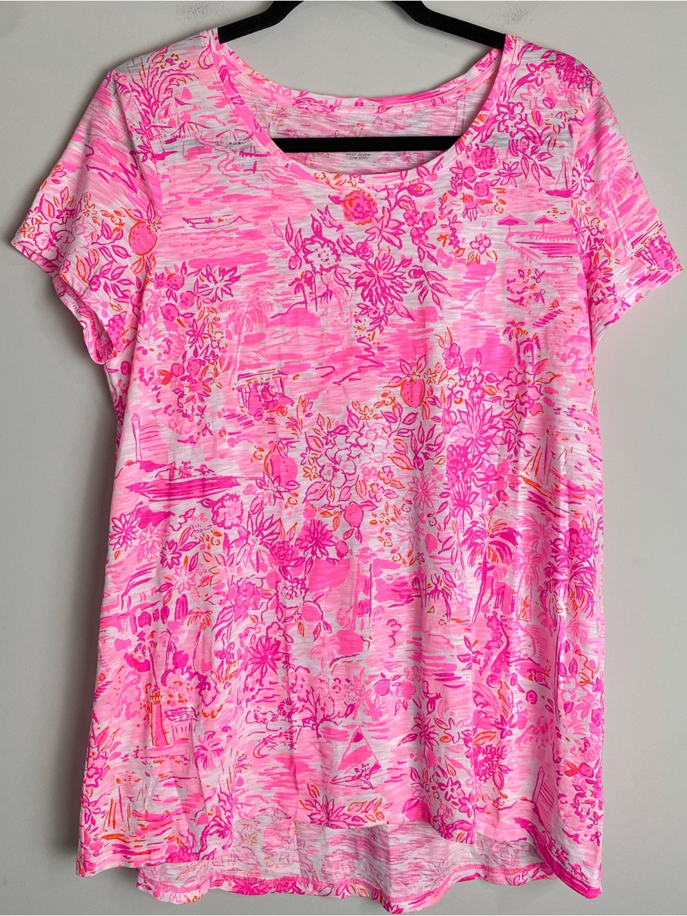 Lilly Pulitzer Womens Etta Scoop Neck Tee L Peony Pink Seaside Scene Resort